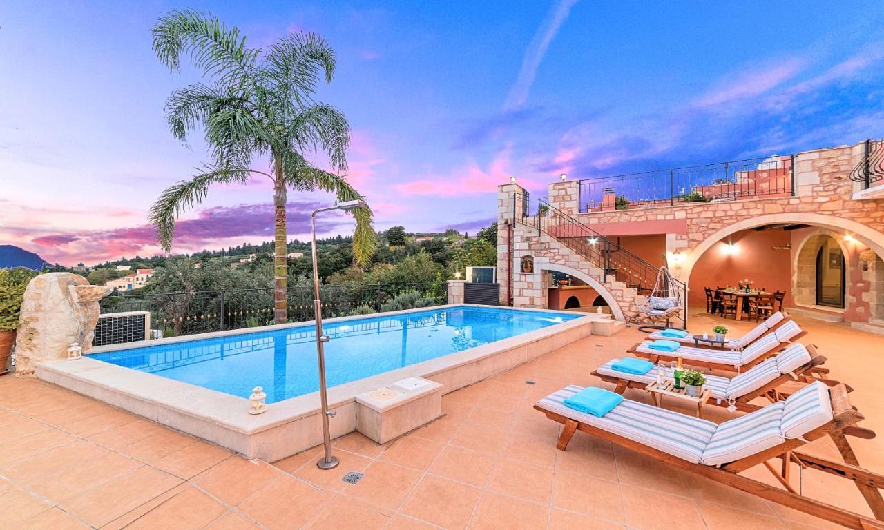 Steve Kois Villa Heated Pool Chrissi Akti Chania Exterior foto