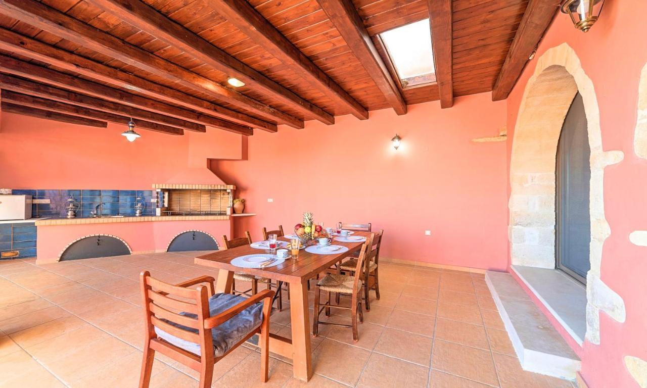 Steve Kois Villa Heated Pool Chrissi Akti Chania Exterior foto