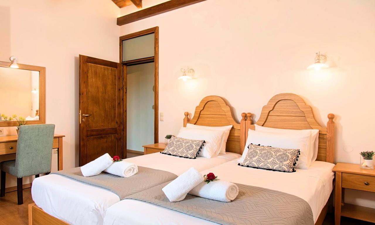 Steve Kois Villa Heated Pool Chrissi Akti Chania Exterior foto